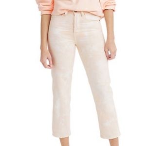 Levi’s Pink Wedgie Straight Jeans 26